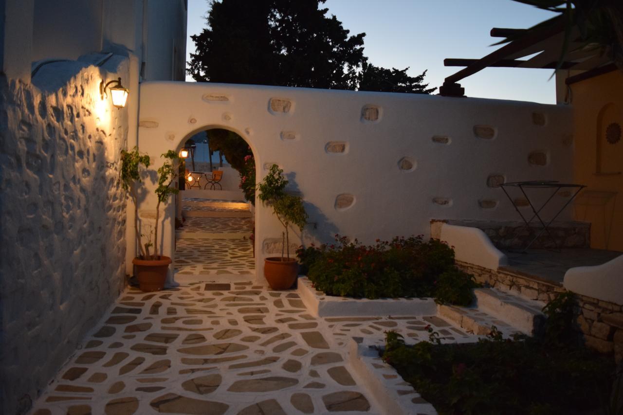 Tzane Studios & Apartments - Steps Away From Golden Beach Хриси-Акти Экстерьер фото